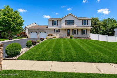 /international/us/1-treeview-lane-cliffwood-nj-110109061231/