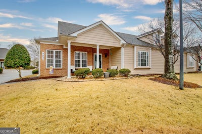 /international/us/403-commonwealth-circle-newnan-ga-110105357164/