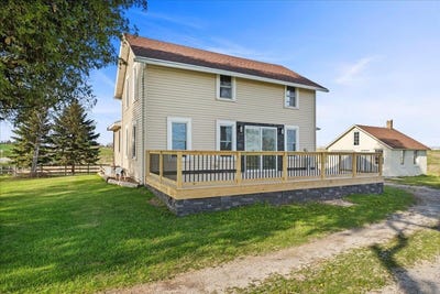 /international/us/9027-frontage-rd-oostburg-wi-110099639132/