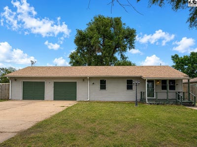 /international/us/622-n-star-st-hutchinson-ks-110108339297/