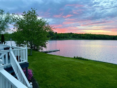 /international/us/95-lakeshore-drive-gilmanton-nh-110108689685/?lang=es