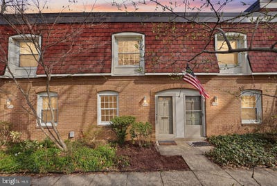/international/us/8230-carrleigh-parkway-springfield-va-110107151669/
