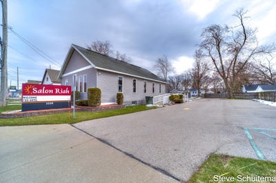 /international/us/2238-henry-street-muskegon-mi-110101258115/