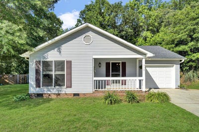 /international/us/310-dunwoody-drive-simpsonville-sc-110108220264/
