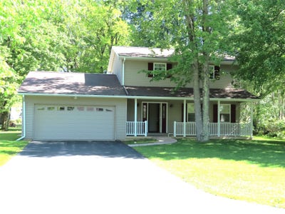 /international/us/12512-hickory-drive-conneaut-lake-pa-110108478158/