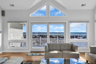 /international/us/913-n-ocean-avenue-n-seaside-park-nj-110108295032/