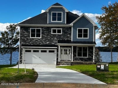 /international/us/115-cameron-place-littleton-nc-110107665572/