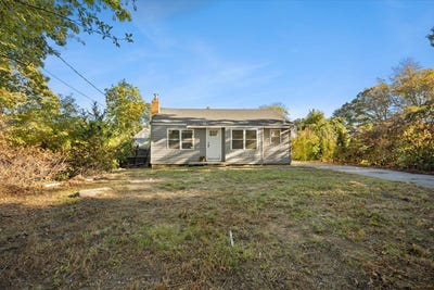 /international/us/15-cochituate-rd-plymouth-ma-110120534202/