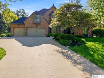 /international/us/1024-stone-creek-drive-blair-ne-110107860174/