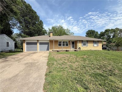 /international/us/7413-hedges-avenue-raytown-mo-110108058098/
