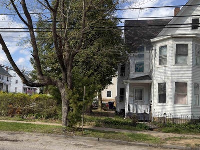 /international/us/141-hampton-street-bridgeton-nj-110107395188/
