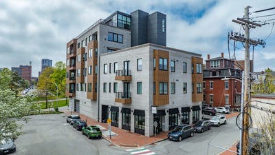 /international/us/99-federal-street-portland-me-110099599365/