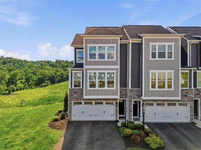 /international/us/600-spruce-lane-canonsburg-pa-110109157640/
