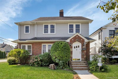 /international/us/92-hillside-avenue-manhasset-ny-110108449603/