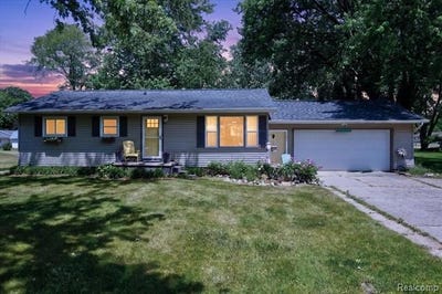 /international/us/1027-valley-drive-indianfields-twp-mi-110108744903/