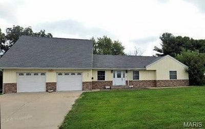 /international/us/4906-wyaconda-street-hannibal-mo-110108351779/