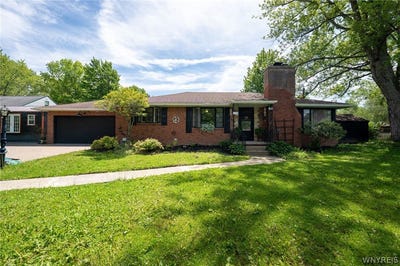 /international/us/6700-taylor-road-hamburg-ny-110108341680/