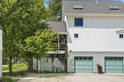 /international/us/11-tryon-farm-lane-michigan-city-in-110108131232/