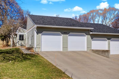 /international/us/4033-fletcher-boulevard-ames-ia-110104053249/