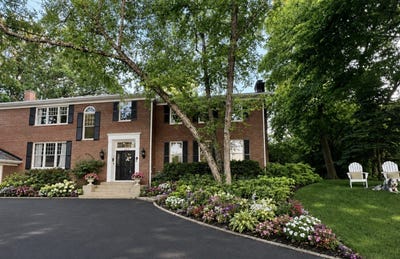 /international/us/815-merrill-woods-road-hinsdale-il-110107170716/