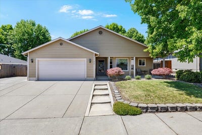 /international/us/962-ridgeview-drive-eagle-point-or-110107847494/