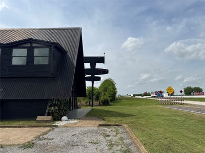 /international/us/25699-interstate-20-wills-point-tx-110106557537/