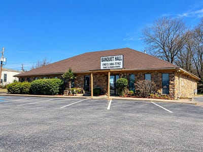 /international/us/3614-s-perkins-rd-memphis-tn-110120020202/