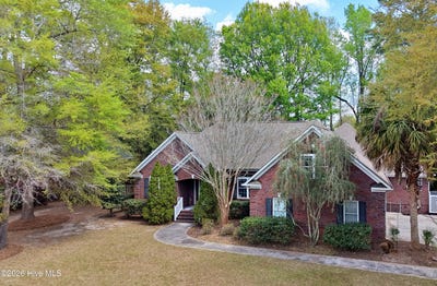 /international/us/4127-cape-landing-road-castle-hayne-nc-110106933986/