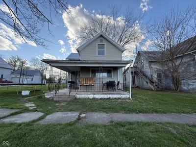/international/us/221-n-main-street-modoc-in-110107346028/