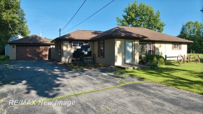 /international/us/5651-sheridan-saginaw-mi-110101196924/