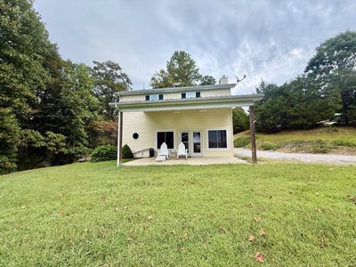 /international/us/513-dogwood-lane-burkesville-ky-110119909612/