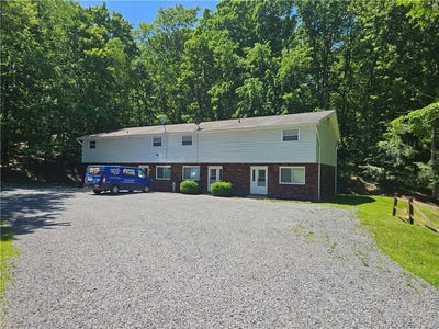 /international/us/909-chapel-rd-center-twp-pa-110107240635/