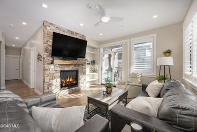 /international/us/400-baker-drive-unit-te107-winter-park-co-110096444588/