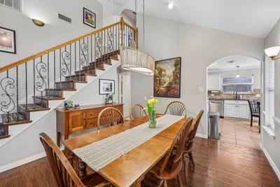 /international/us/408-milla-lane-euless-tx-110108588372/