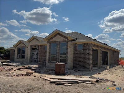 /international/us/1325-flint-ridge-salado-tx-110120413916/