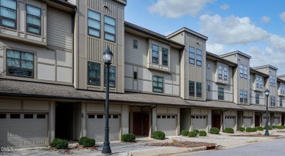 /international/us/200-perkins-drive-chapel-hill-nc-110105873849/