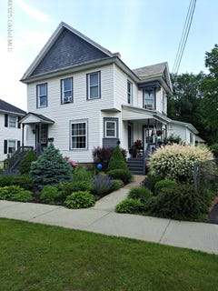 /international/us/105-bay-street-glens-falls-ny-110100047869/