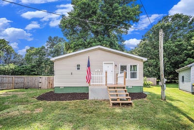 /international/us/713-maple-road-ionia-mi-110100504080/