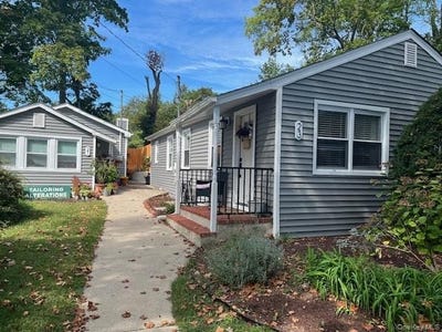 /international/us/23-west-drive-port-washington-ny-110102658369/