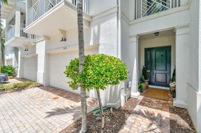 /international/us/7239-oxford-court-palm-beach-gardens-fl-110110061782/