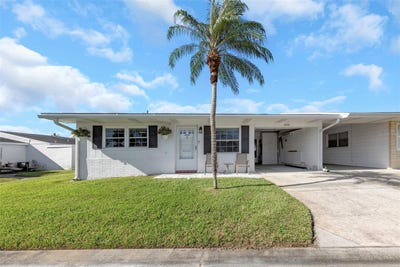 /international/us/10010-lily-street-n-pinellas-park-fl-110120663228/
