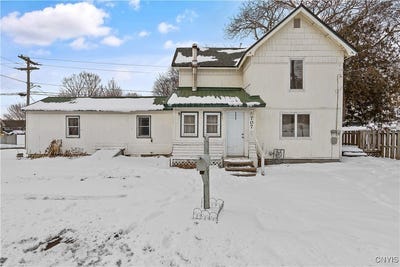 /international/us/707-emery-street-fulton-ny-110104105851/