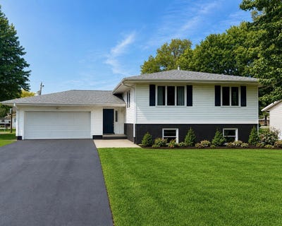 /international/us/506-s-state-street-annawan-il-110108344496/