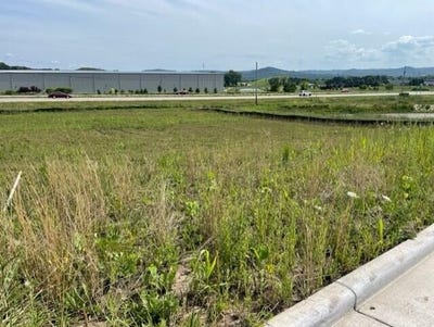 /international/us/lot-22-gabrielle-way-onalaska-wi-110101712348/