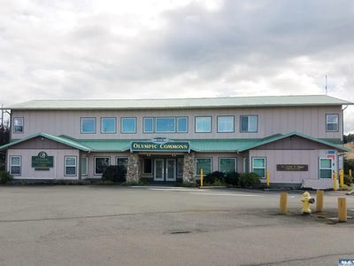 /international/us/502-s-still-rd-201-sequim-wa-110107636907/