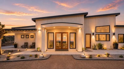 /international/us/7664-shafter-avenue-yucca-valley-ca-110108534917/