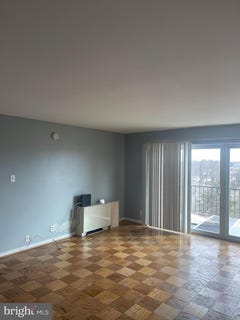/international/us/6011-emerson-street-bladensburg-md-110105854612/