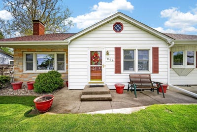 /international/us/806-e-9th-street-s-newton-ia-110107634207/