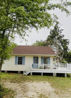 /international/us/115-clark-st-atmore-al-110108357508/
