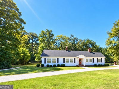 /international/us/352-s-dugger-avenue-roberta-ga-110110349228/